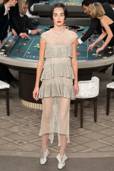 Look 56